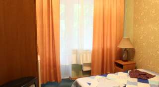 Гостиница Пижама Адлер Улучшенный двухместный номер с 1 кроватью или 2 отдельными кроватями-3
